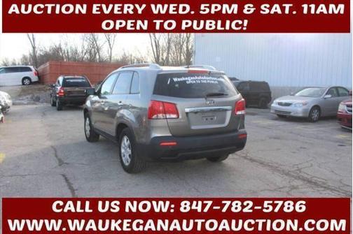 2011 Kia Sorento LX