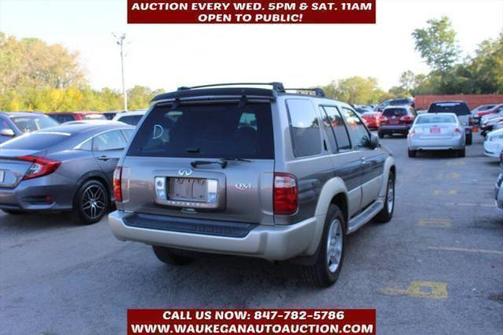 2001 INFINITI QX4 Luxury