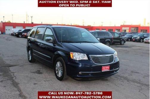2013 Chrysler Town & Country Touring-L