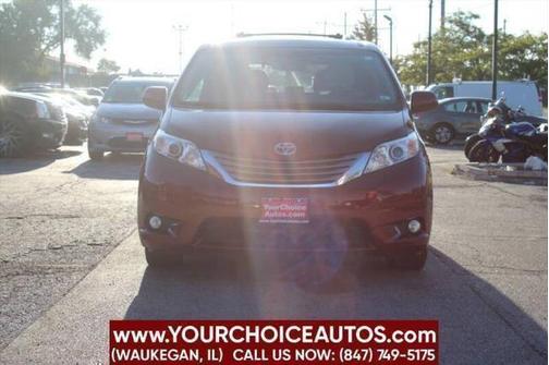 2016 Toyota Sienna XLE