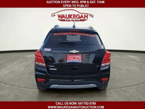 Mosaic Black Metallic 2018 Chevrolet Trax FWD 4dr LT