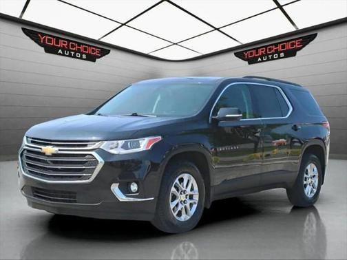 Mosaic Black Metallic 2020 Chevrolet Traverse AWD 4dr LT Cloth w/1LT