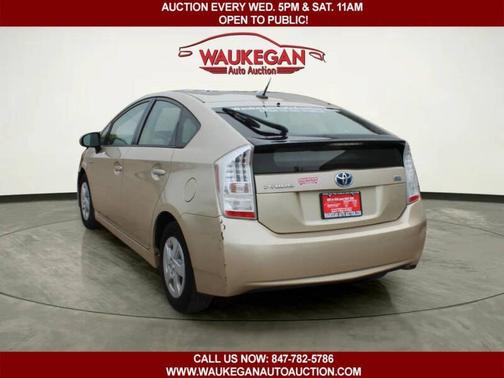Sandy Beach Metallic 2010 Toyota Prius 5dr HB II (Natl)