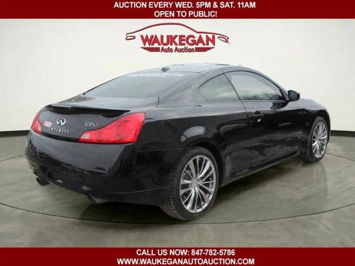 2011 INFINITI G37 2dr x AWD