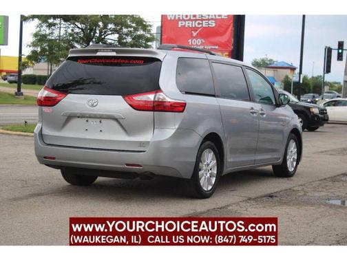 2015 Toyota Sienna LE