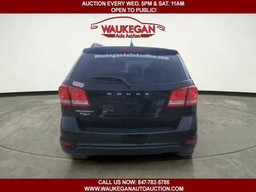 Pitch Black Clearcoat 2019 Dodge Journey SE FWD