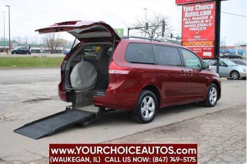 2011 Toyota Sienna LE