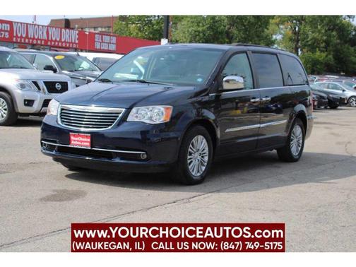 2016 Chrysler Town & Country Touring-L