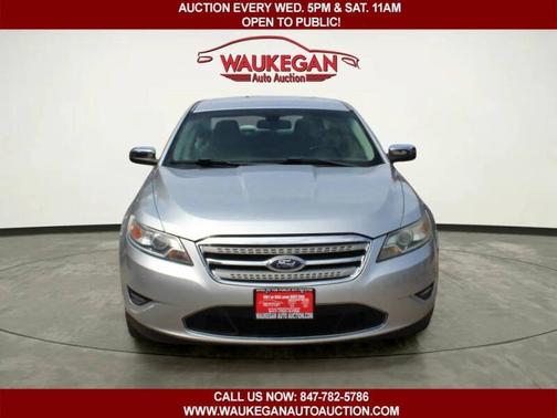 Ingot Silver Metallic 2011 Ford Taurus 4dr Sdn Limited FWD