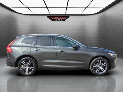 2019 Volvo XC60 T5 Momentum