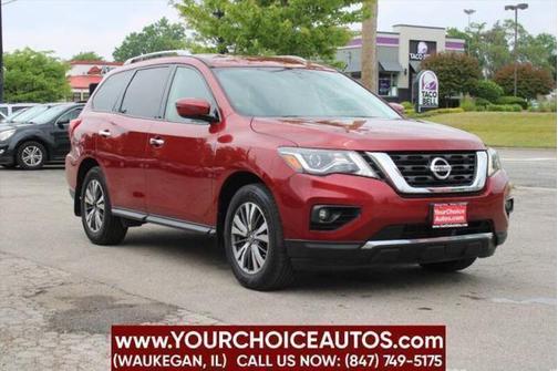 2017 Nissan Pathfinder SV