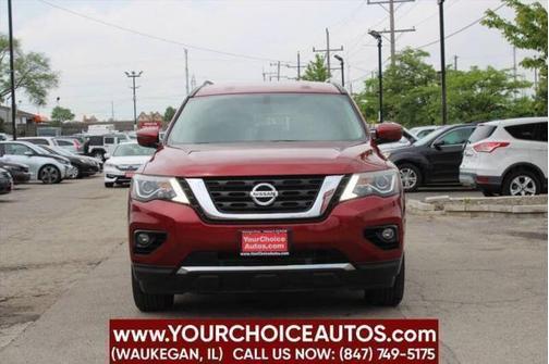 2017 Nissan Pathfinder SV