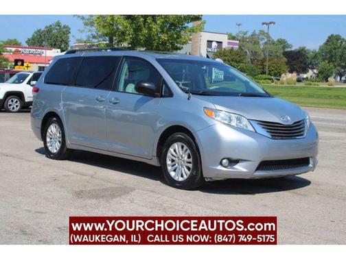 2013 Toyota Sienna XLE