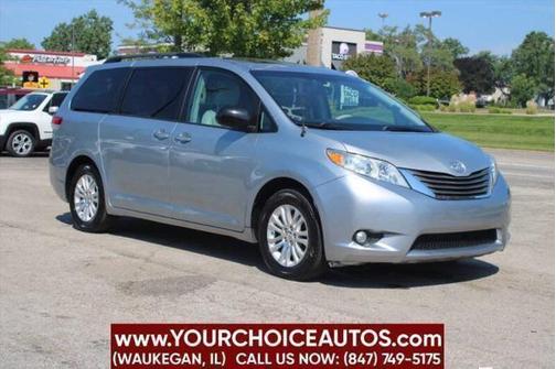 2013 Toyota Sienna XLE