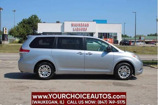 2013 Toyota Sienna XLE