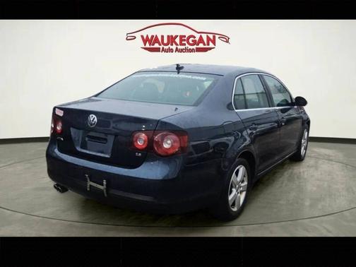 2008 Volkswagen Jetta 4dr Man SE