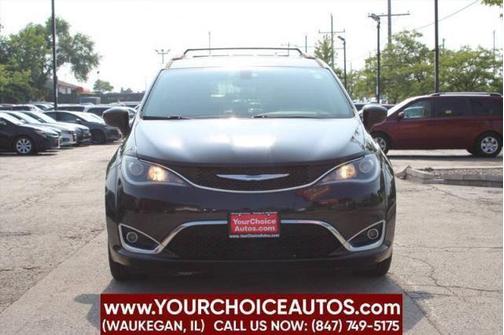 2017 Chrysler Pacifica Touring-L