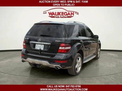 Black 2009 Mercedes-Benz M-Class 4MATIC 4dr 5.5L