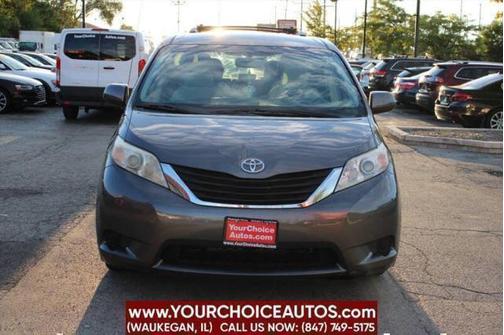 2011 Toyota Sienna LE