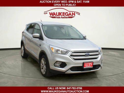 Ingot Silver Metallic 2019 Ford Escape SE 4WD