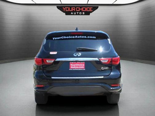 2017 INFINITI QX60 Base