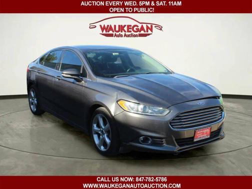 Ingot Silver 2016 Ford Fusion 4dr Sdn SE FWD