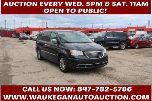 2014 Chrysler Town & Country Touring-L