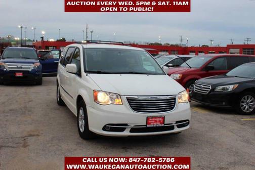 2011 Chrysler Town & Country Touring
