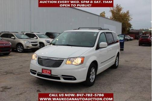 2011 Chrysler Town & Country Touring