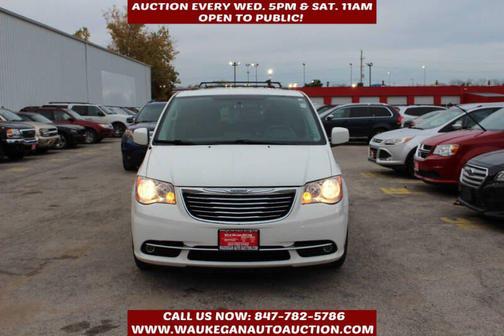 2011 Chrysler Town & Country Touring