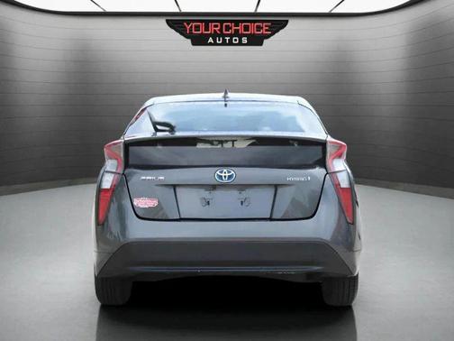 2017 Toyota Prius Two