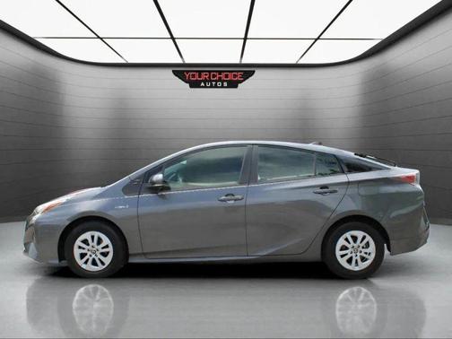 2017 Toyota Prius Two