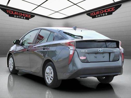 2017 Toyota Prius Two