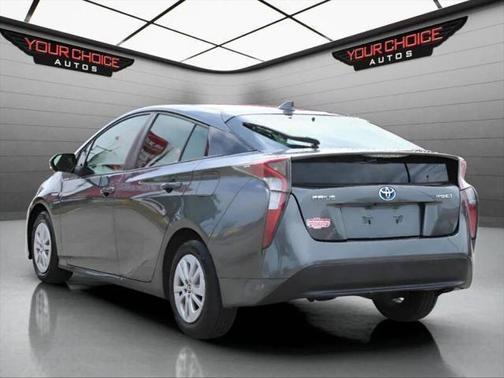 2017 Toyota Prius Two