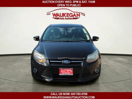 Tuxedo Black Metallic 2012 Ford Focus 5dr HB Titanium