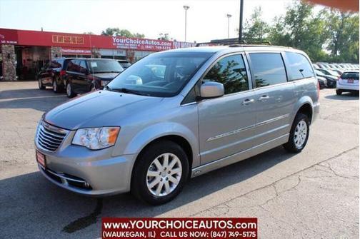 2013 Chrysler Town & Country Touring