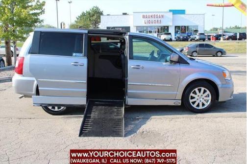 2013 Chrysler Town & Country Touring