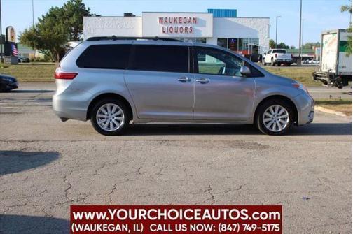 2017 Toyota Sienna XLE