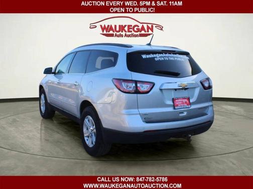 Silver Ice Metallic 2014 Chevrolet Traverse AWD 4dr LT w/2LT