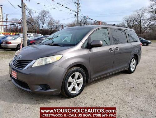 2012 Toyota Sienna LE