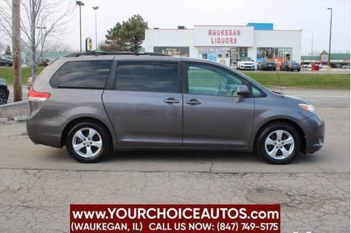 2012 Toyota Sienna LE