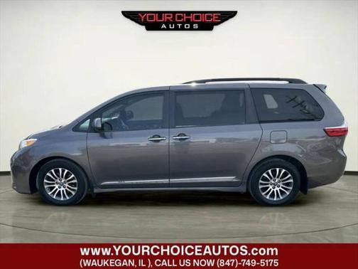 2018 Toyota Sienna XLE