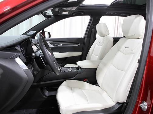 2025 Cadillac XT6 Sport AWD