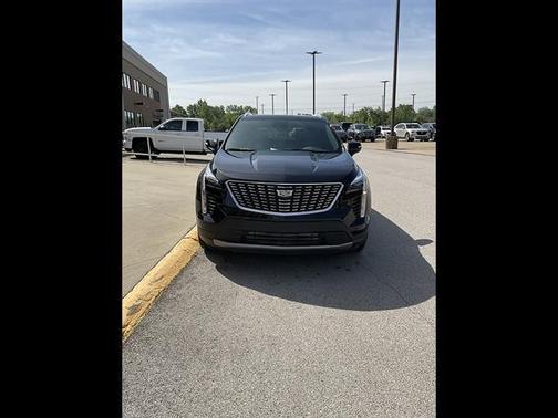 Stellar Black Metallic 2023 Cadillac XT4 Premium Luxury