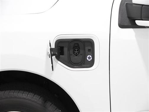 2023 Ford F-150 Lightning Platinum