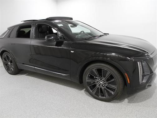 2026 Cadillac LYRIQ Signature Sport