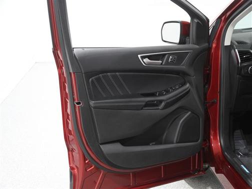 2018 Ford Edge Sport
