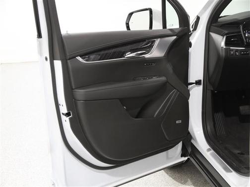2025 Cadillac XT6 Premium Luxury AWD