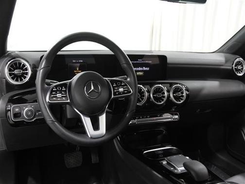 2023 Mercedes-Benz CLA 250 4MATIC