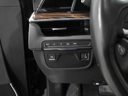 2024 Cadillac Escalade ESV Premium Luxury